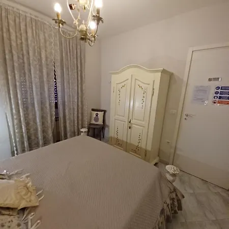 La Corte Delle Vanita
